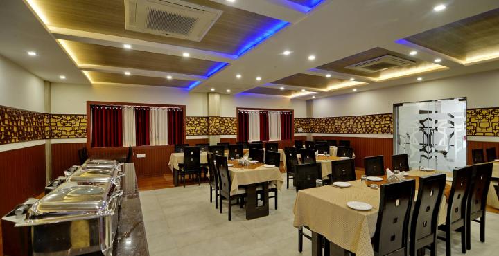 Hotel Karan Vilas